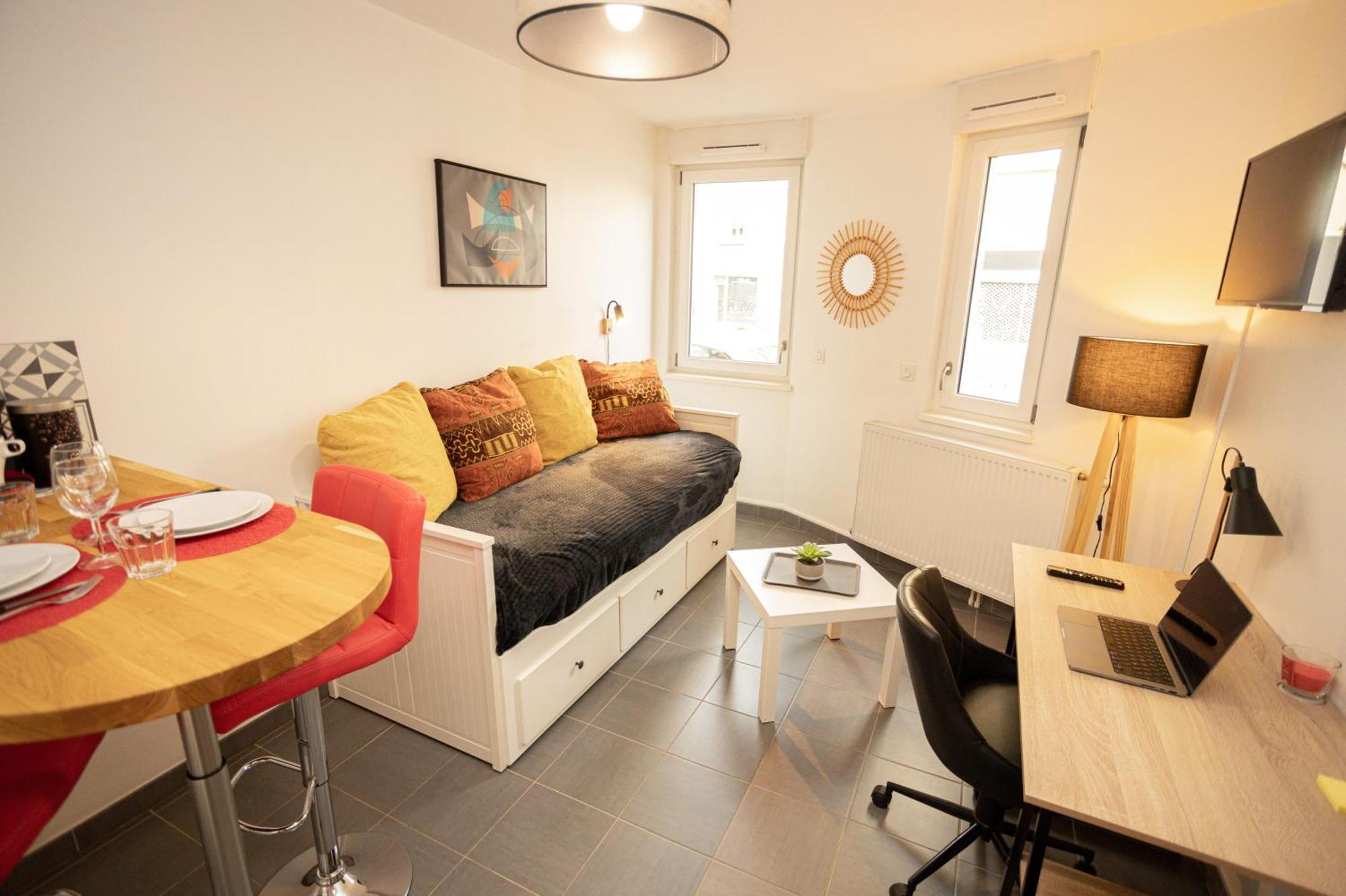 Studio Premium Arrivee Autonome 24S24H Troyes Exterior foto